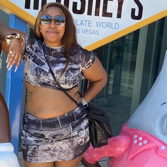 YSL Monogram Niki Bag 2021 - Picture 16 of 16